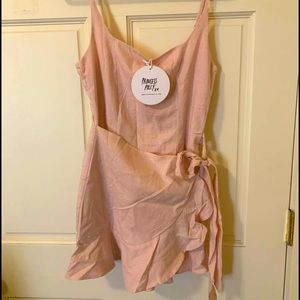 BRAND NEW Princess Polly dress